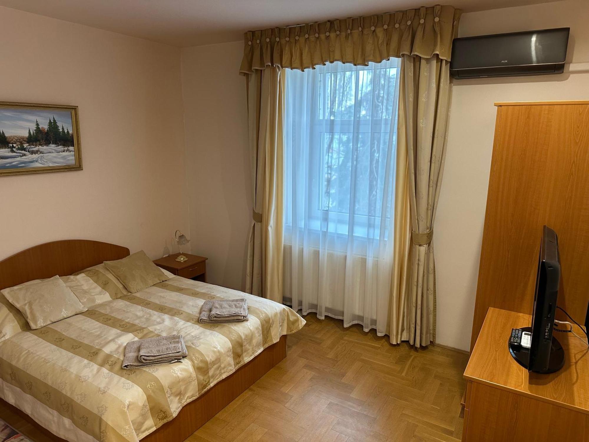 Party Villa Holiday Rent Balatonföldvár Exteriör bild